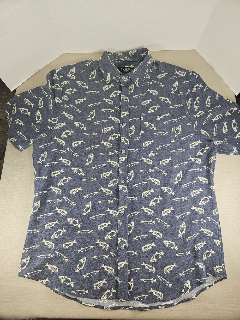 Visitor Premium Blue Short-Sleeve Fish Print Button-Down Shirt